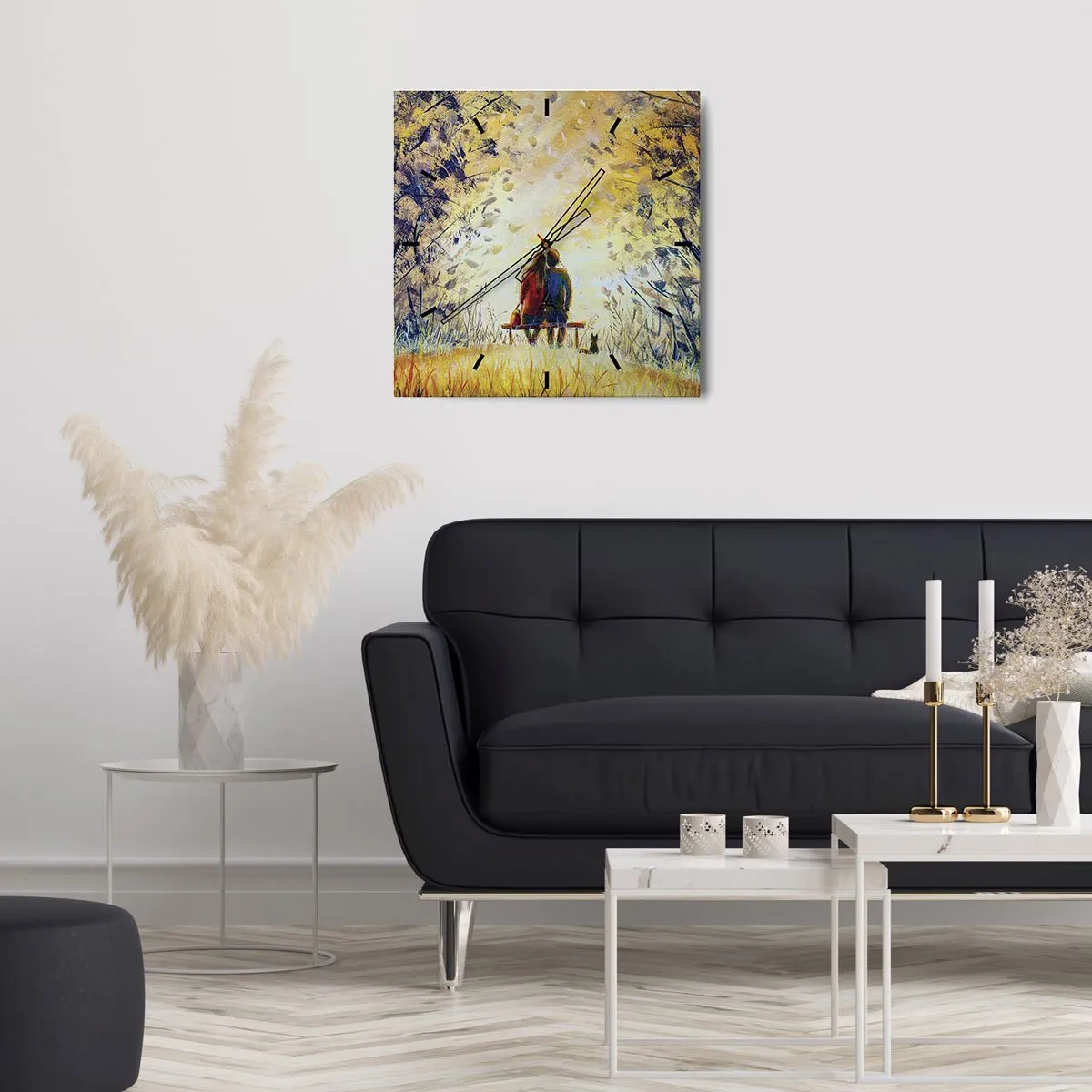 Wanduhr - Glasuhr - Ein Paar sitzt auf einer Bank zwischen herbstlichen Bäumen im Sonnenlicht - 30x30cm - Magischer Augenblick - Moderne Wanddekoration für Wohnzimmer und Schlafzimmer ARTTOR