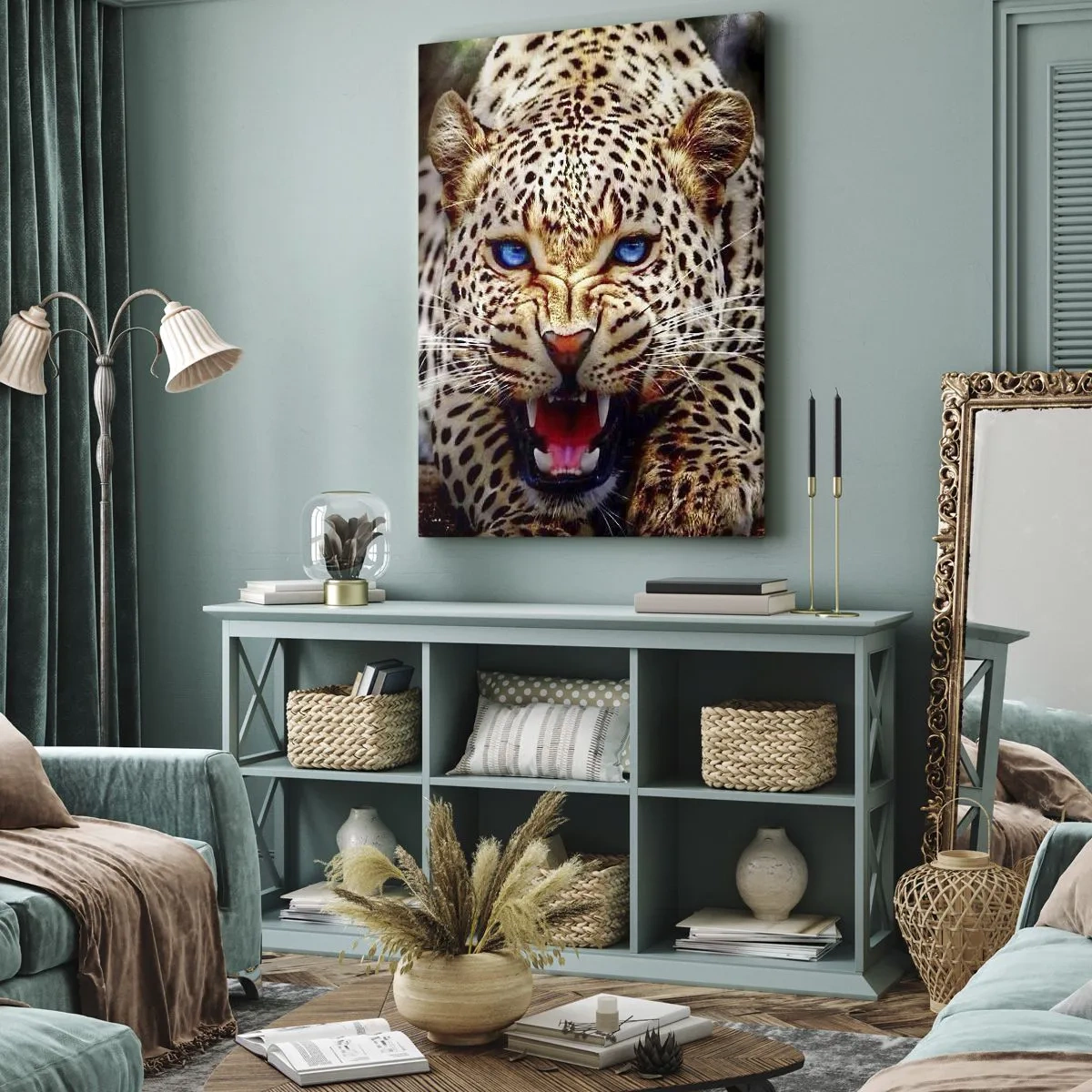 Bild auf Leinwand - Leinwandbild - Ein bedrohlicher Leopard mit intensiv blauen Augen - 70x100cm - Schönheitswut tut nicht weh - Moderne Wanddekoration für Wohnzimmer und Schlafzimmer ARTTOR