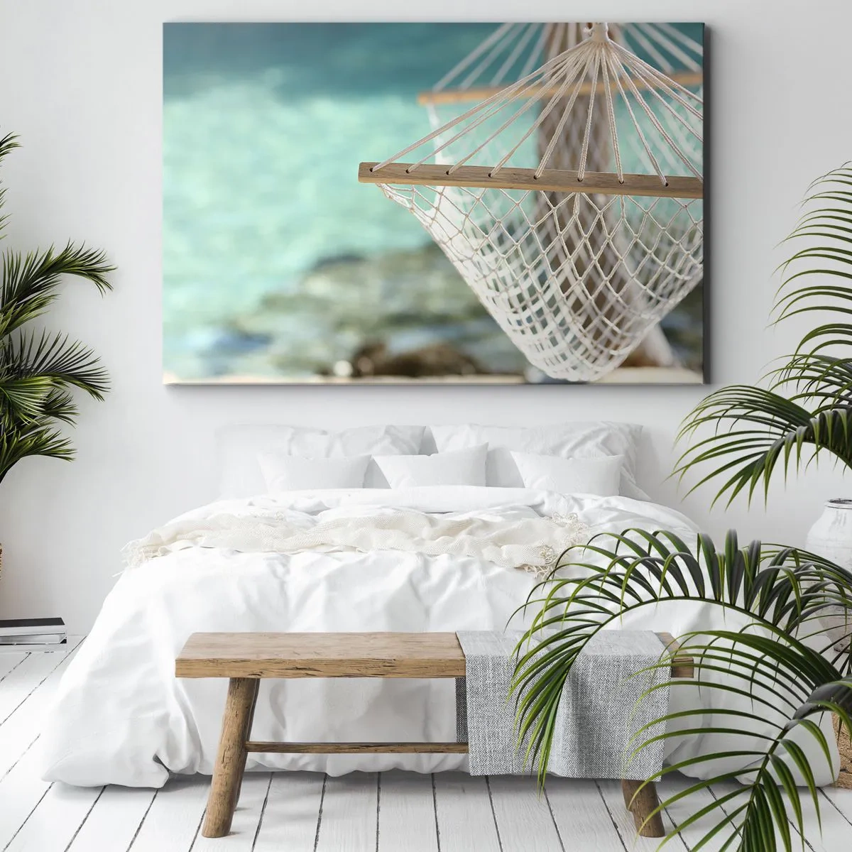 Bild auf Leinwand - Leinwandbild - Eine Hängematte mit Blick auf das türkisfarbene Wasser - 120x80cm - Zeit zum Entspannen - Moderne Wanddekoration für Wohnzimmer und Schlafzimmer ARTTOR