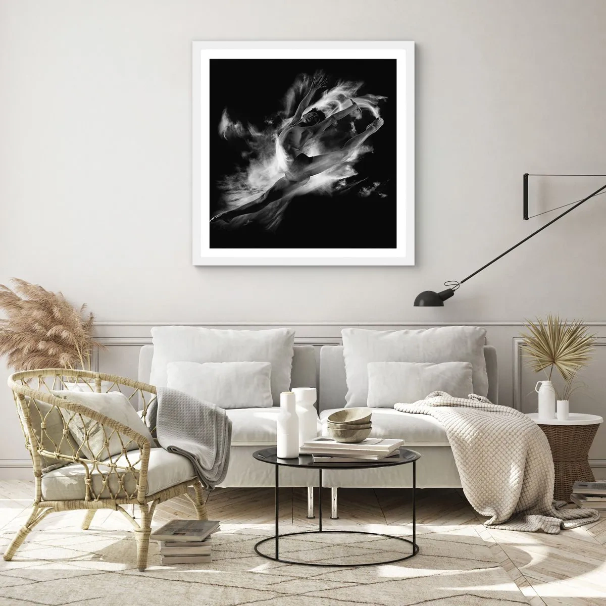 Poster in einem weißen Rahmen - Im Flug hängen geblieben - 60x60 cm