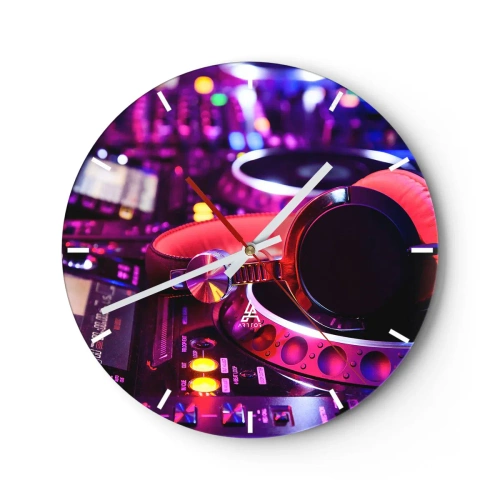 Wanduhr - Glasuhr - DJ-Kopfhörer auf einer Konsole mit Neonbeleuchtung - 30x30cm - Bevor der Spaß beginnt - Moderne Wanddekoration für Wohnzimmer, Küche und Schlafzimmer ARTTOR