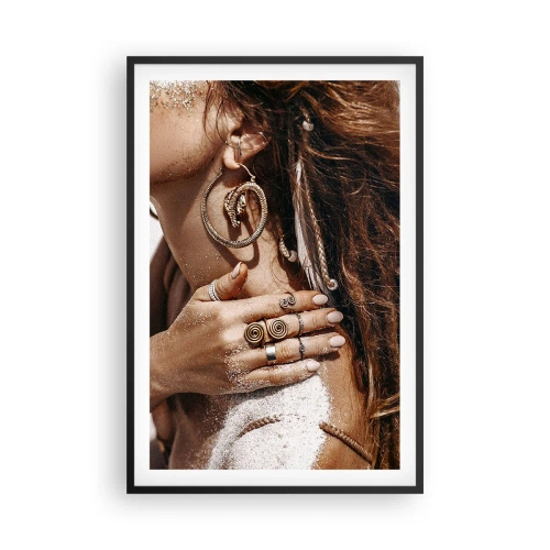 Poster in einem schwarzem Rahmen - Königin des wilden Strandes - 61x91 cm