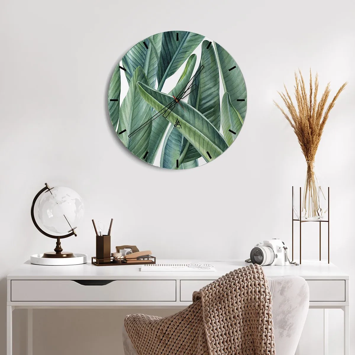 Wanduhr - Glasuhr - Illustration von grünen Blättern auf hellem Hintergrund - 30x30cm - An und für sich Grün - Moderne Wanddekoration für Wohnzimmer, Küche und Schlafzimmer ARTTOR
