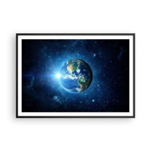 Poster in einem schwarzem Rahmen - Erde im Weltraum, umgeben von Sternen und Licht - 100x70cm - Wir sind im Himmel - Moderne Wanddekoration für Wohnzimmer und Schlafzimmer ARTTOR