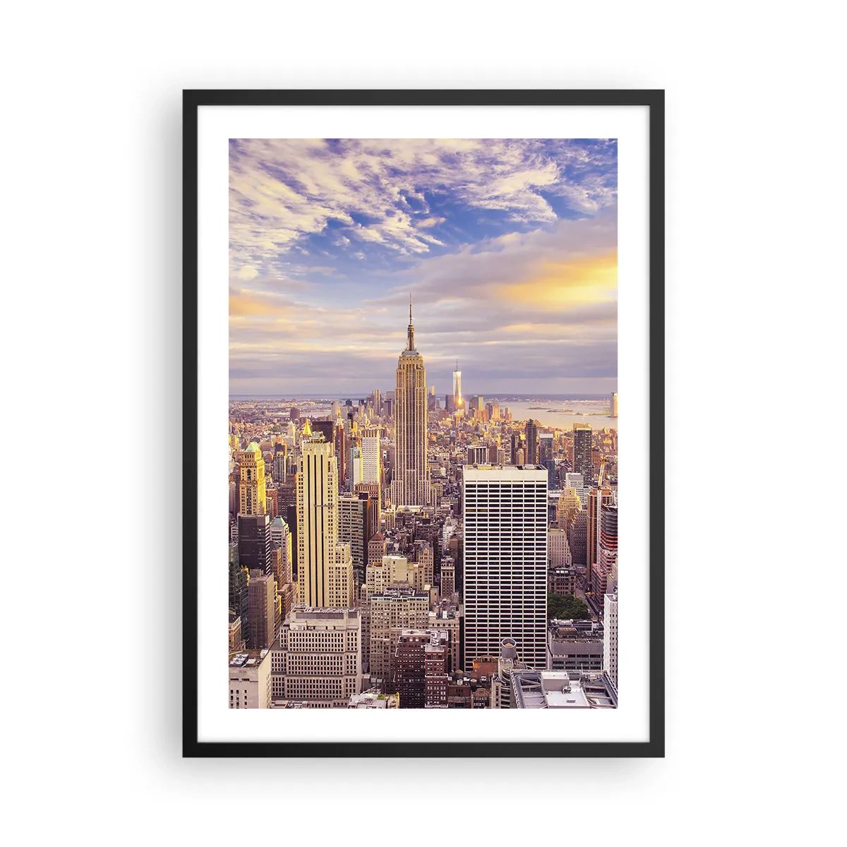 Poster in einem schwarzem Rahmen - New York City-Panorama vom Empire State Building bei Sonnenuntergang - 50x70cm - Nur nach den Wolken greifen - Moderne Wanddekoration für Wohnzimmer und Schlafzimmer ARTTOR