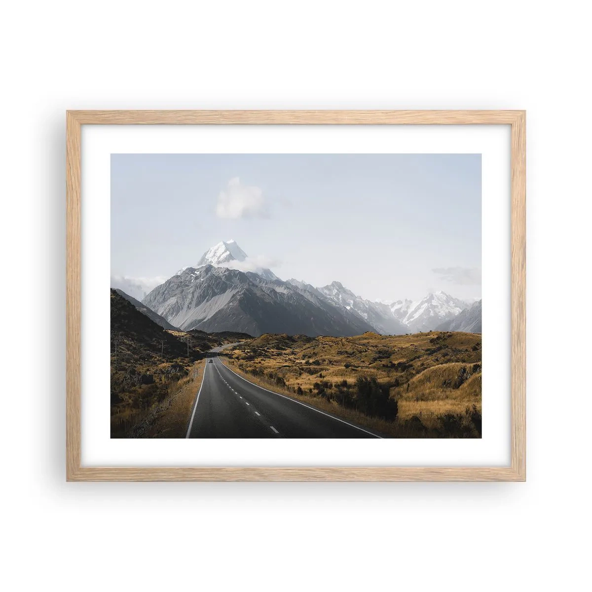 Poster in einem Rahmen aus heller Eiche - Der Weg ins Herz der Berge - 50x40 cm