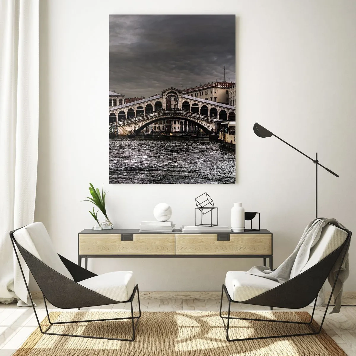 Glasbild - Bild auf glas - Rialtobrücke in Venedig über den Canal Grande, klassische Architektur. - 80x120cm - Das Versprechen eines venezianischen Abends - Moderne Wanddekoration für Wohnzimmer und Schlafzimmer ARTTOR
