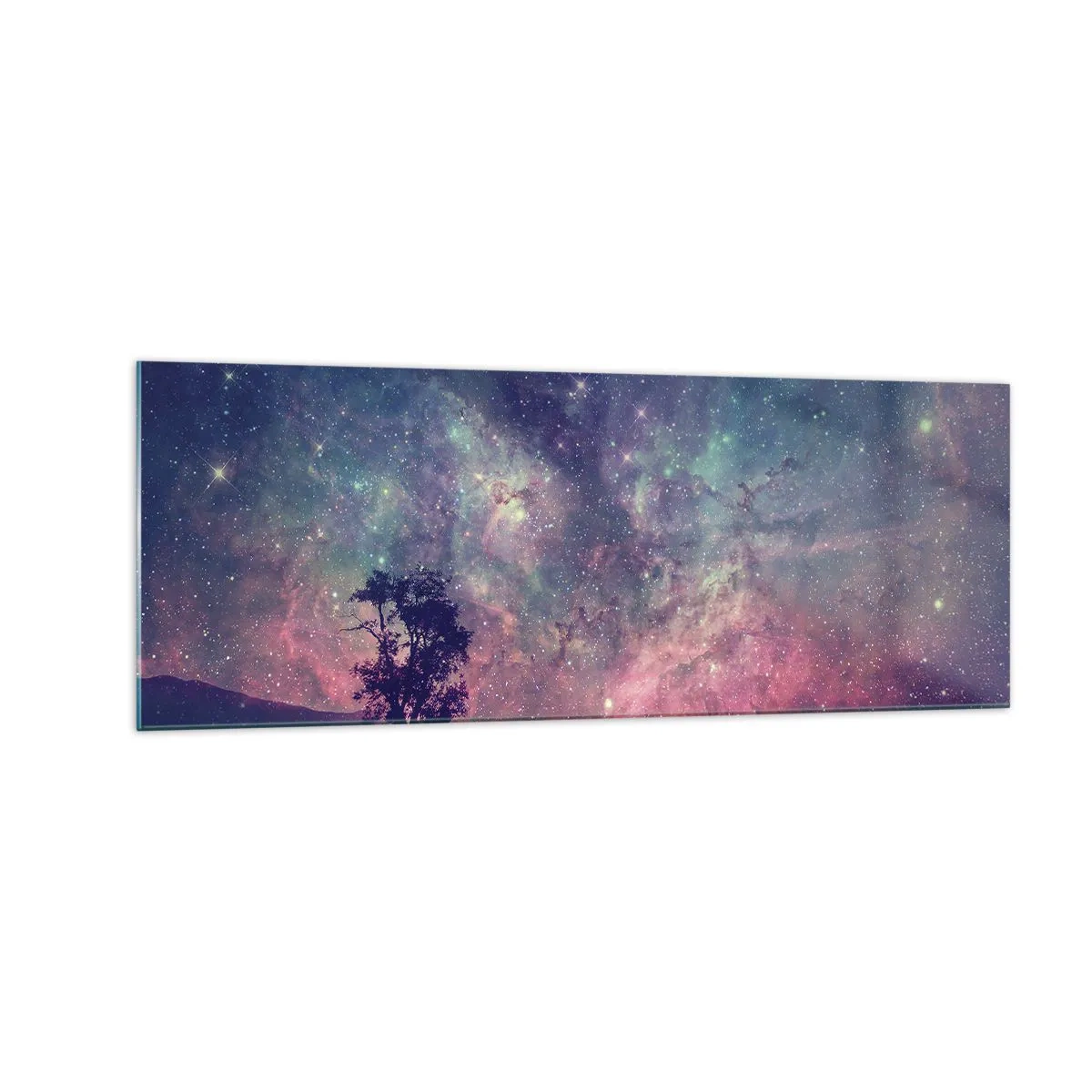 Glasbild - Bild auf glas - Ein Baum vor einem Sternenhimmel in violetten und blauen Farben - 140x50cm - Unter dem magischen Himmel - Moderne Wanddekoration für Wohnzimmer und Schlafzimmer ARTTOR