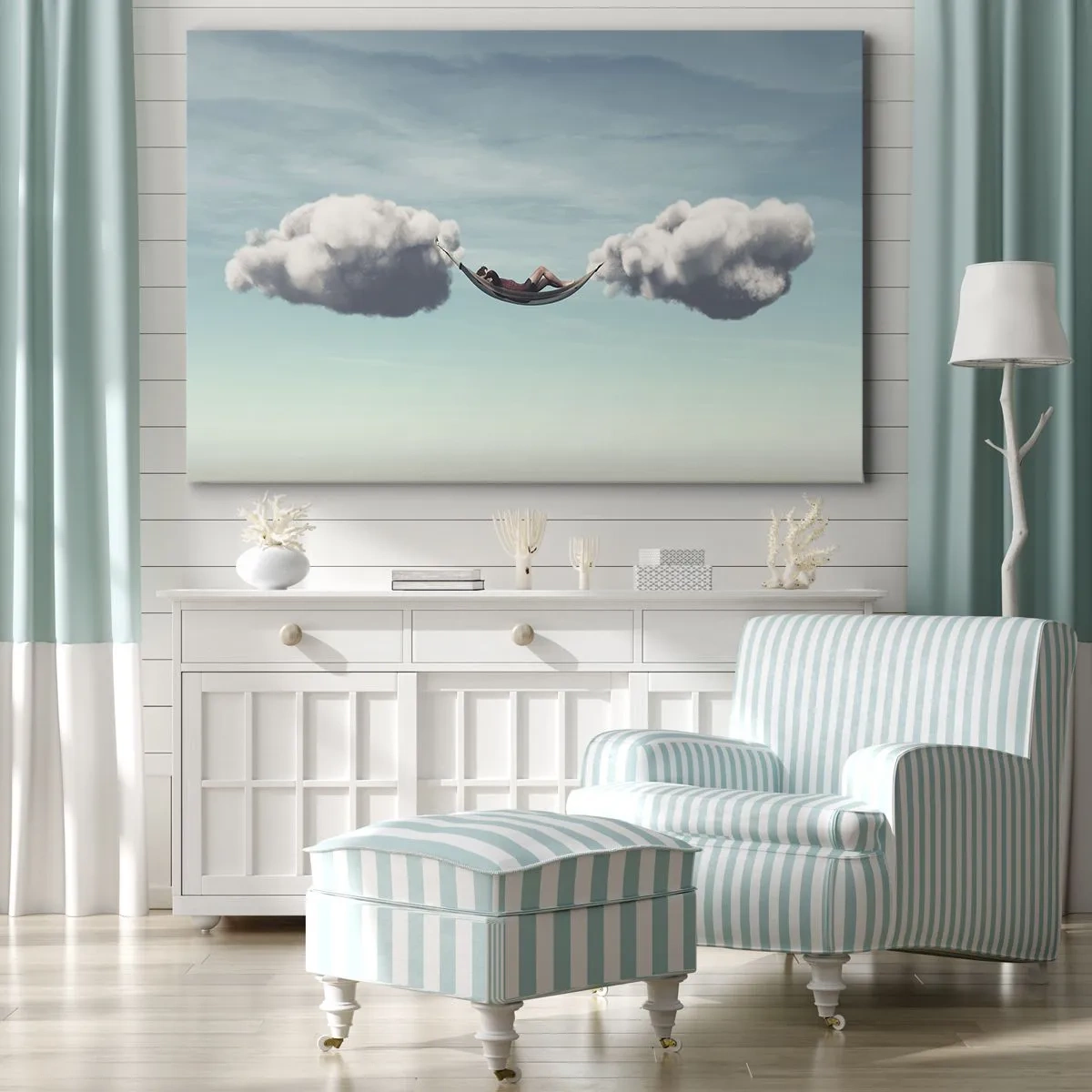 Bild auf Leinwand - Leinwandbild - Eine Person entspannt in einer Hängematte in den Wolken - 100x70cm - Die Behaglichkeit des Augenblicks - Moderne Wanddekoration für Wohnzimmer und Schlafzimmer ARTTOR