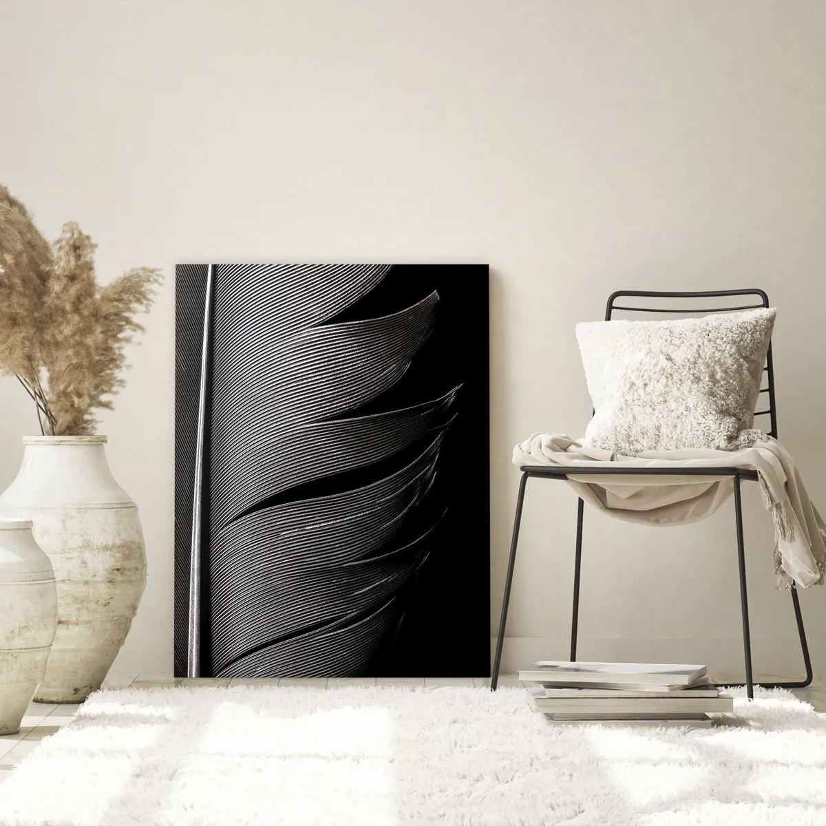 Glasbild - Bild auf glas - Eine Schwarzweiß-Nahaufnahme einer Feder vor kontrastierendem Licht. - 50x70cm - Stift – ein wunderbares Design - Moderne Wanddekoration für Wohnzimmer und Schlafzimmer ARTTOR