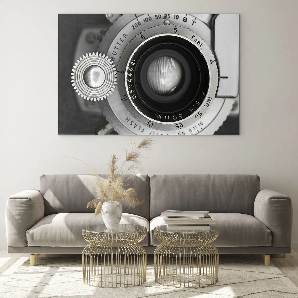 Glasbild - Bild auf glas - Eine Nahaufnahme eines alten Kameraobjektivs, voller Nostalgie und Vintage-Atmosphäre. - 120x80cm - Eine Story über Hollywood - Moderne Wanddekoration für Wohnzimmer und Schlafzimmer ARTTOR