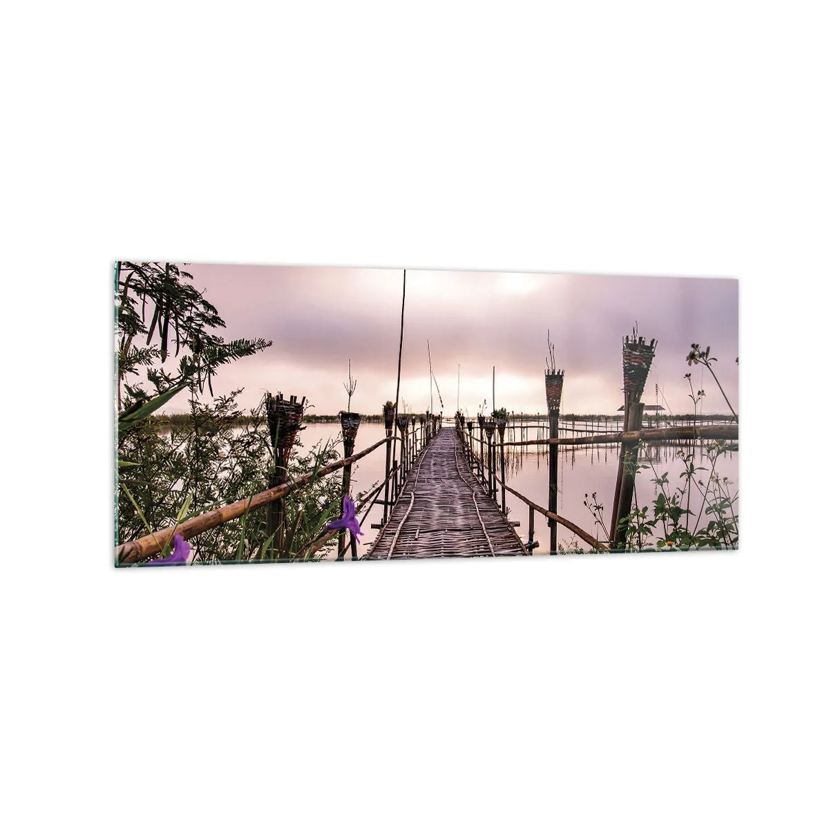 Glasbild - Bild auf glas - Bambusbrücke über das Wasser im Morgengrauen - 120x50cm - Frieden und Ruhe Asiens - Moderne Wanddekoration für Wohnzimmer und Schlafzimmer ARTTOR