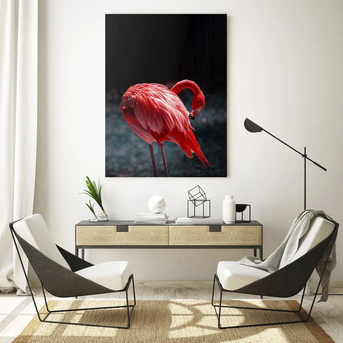 Glasbild - Bild auf glas - Ein Flamingo in intensiven Rottönen auf dunklem Hintergrund - 50x70cm - Ein purpurrotes Gedicht der Natur - Moderne Wanddekoration für Wohnzimmer und Schlafzimmer ARTTOR