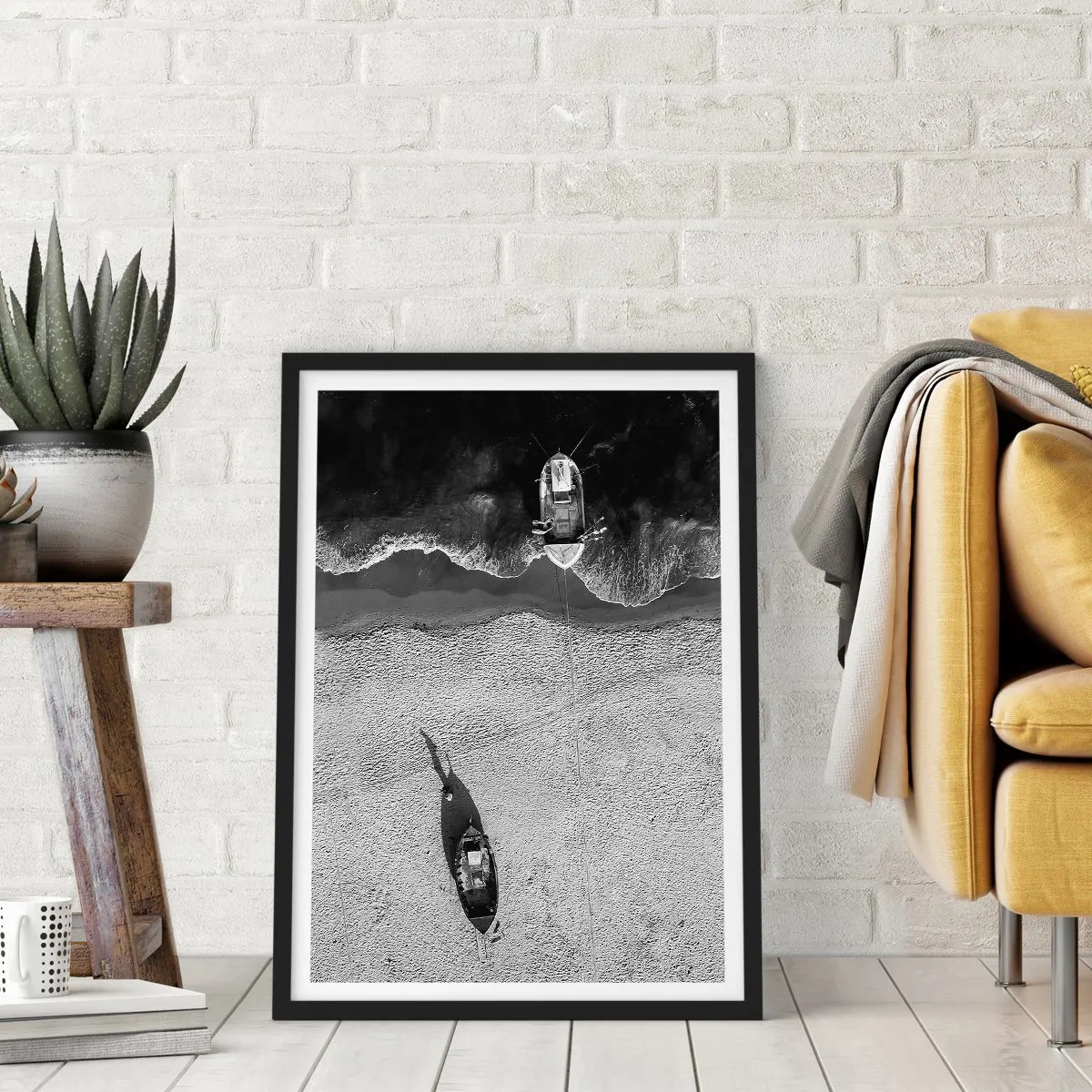 Poster in einem schwarzem Rahmen - Immer noch am Ufer… - 61x91 cm