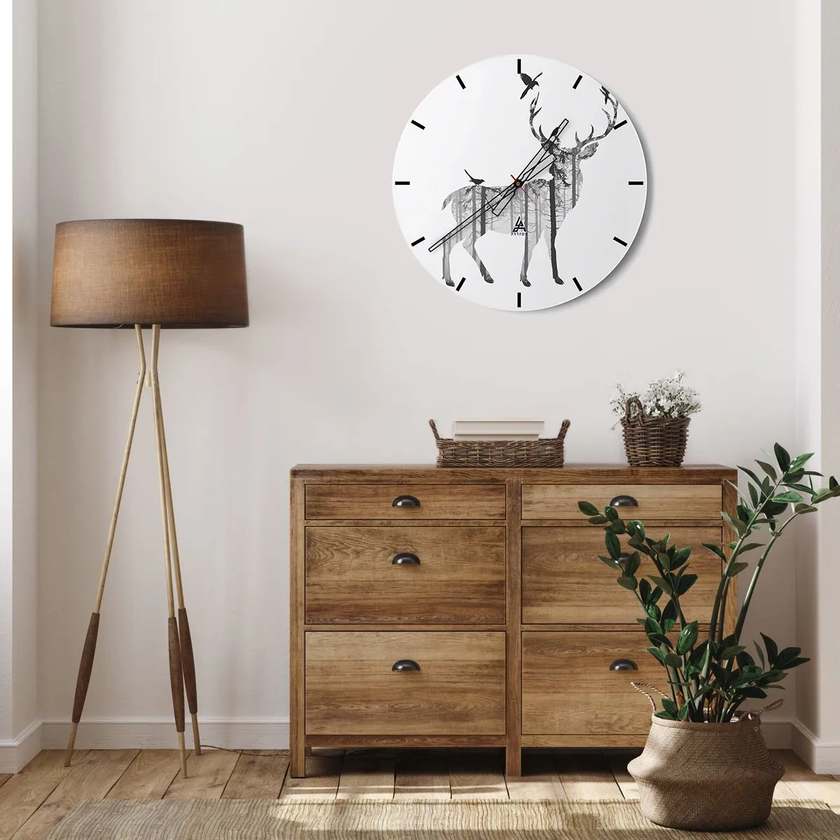 Wanduhr - Glasuhr - Silhouette eines Hirsches mit Wald- und Vogelmotiv - 30x30cm - Guter Waldgeist - Moderne Wanddekoration für Wohnzimmer, Küche und Schlafzimmer ARTTOR