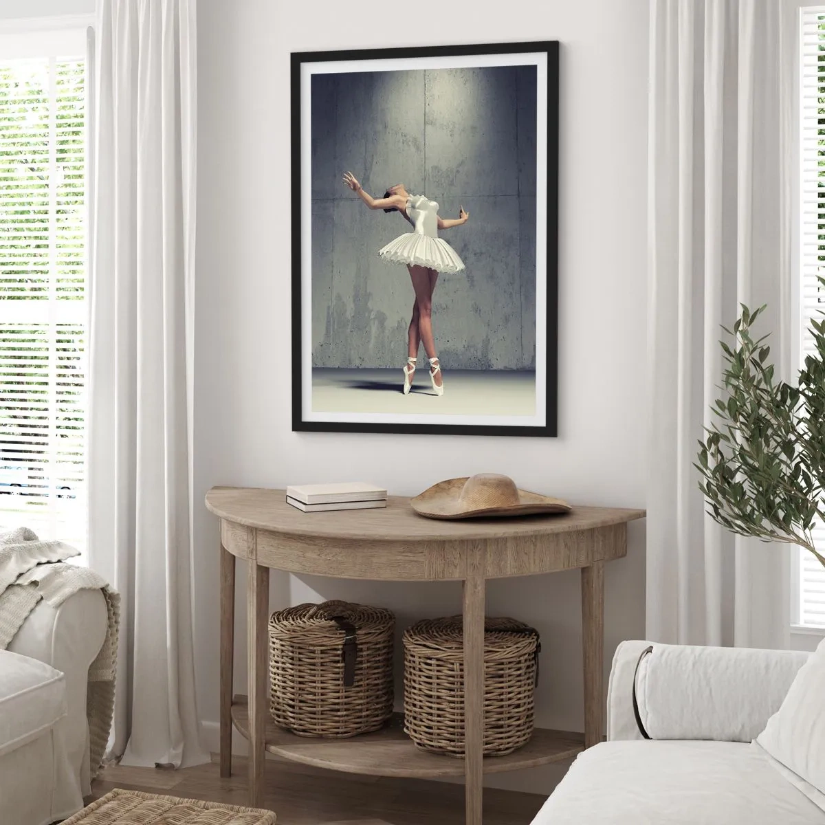 Poster in einem schwarzem Rahmen - Eine Ballerina in einem weißen Kleid vor dem Hintergrund einer rohen Betonwand. - 50x70cm - Leicht wie ein Vogel - Moderne Wanddekoration für Wohnzimmer und Schlafzimmer ARTTOR