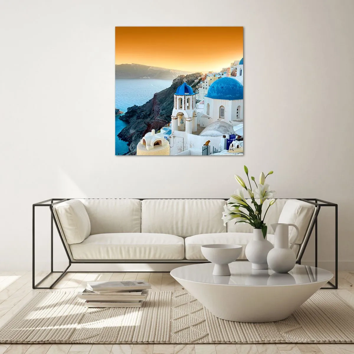 Glasbild - Bild auf glas - Santorini - an die Felsen gekuschelt - 60x60 cm