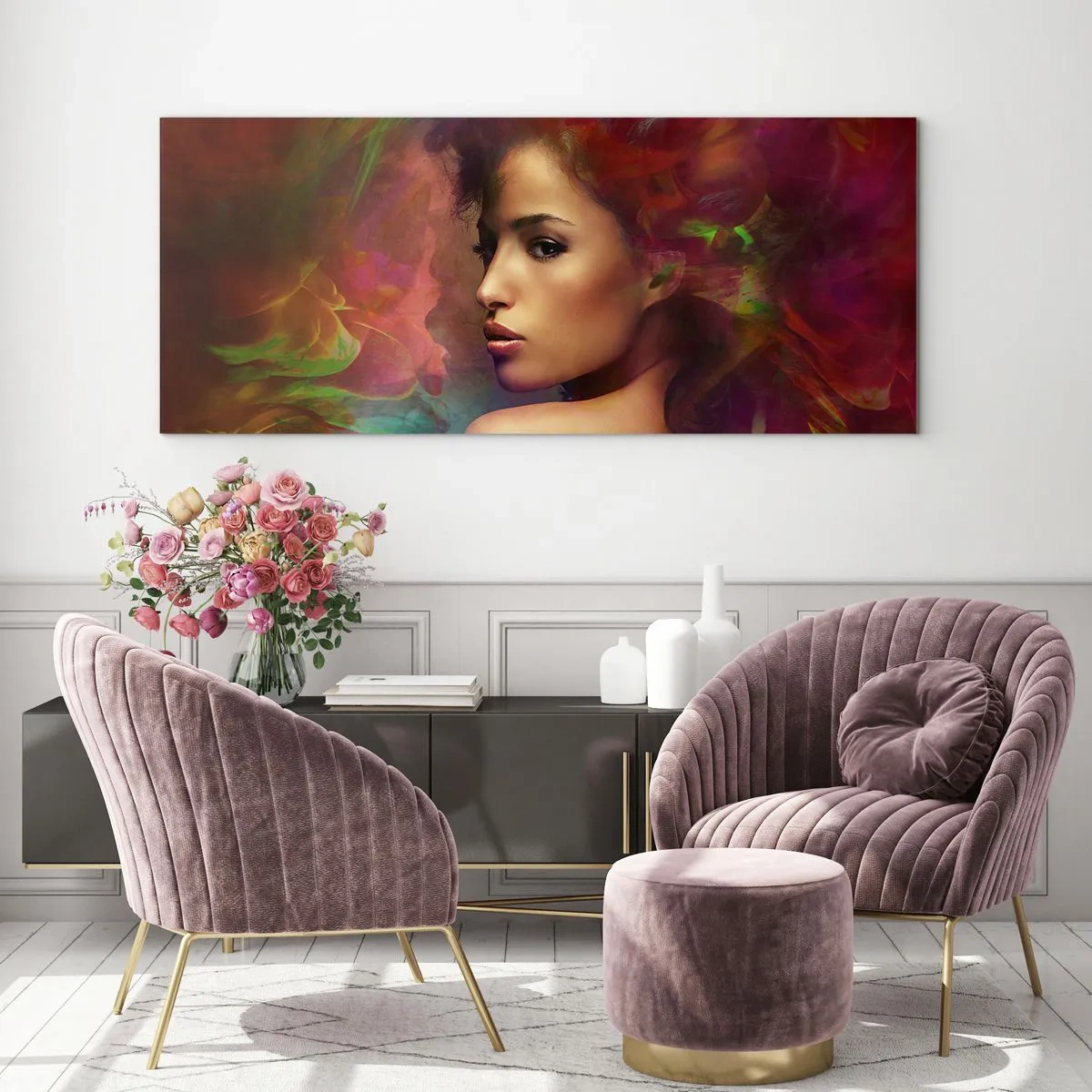 Glasbild - Bild auf glas - Eine Frau mit bunten Reflexionen, die einen abstrakten Hintergrund erzeugen - 120x50cm - Schöner als ein Regenbogen, so zart wie ein Nebel - Moderne Wanddekoration für Wohnzimmer und Schlafzimmer ARTTOR