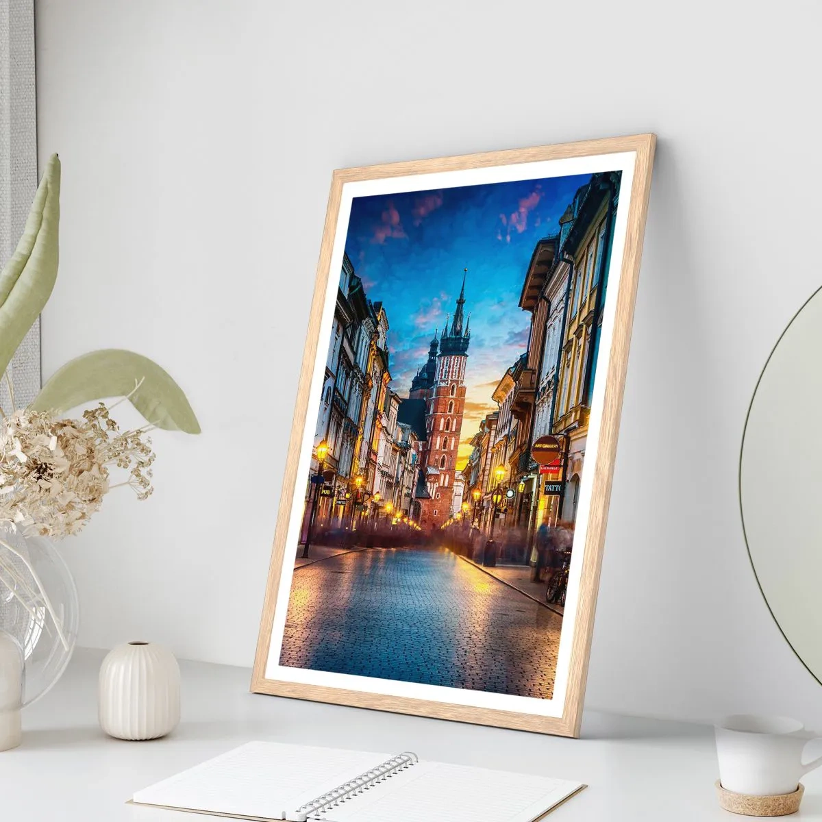 Poster in einem Rahmen aus heller Eiche - Krakauer Charme - 50x70 cm