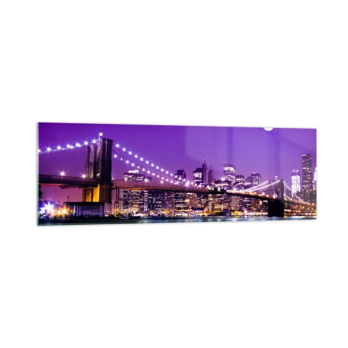 Glasbild - Bild auf glas - Brooklyn Bridge bei Nacht mit beleuchteter Stadt und Vollmond - 160x50cm - Die Lichter der Großstadt in Lila - Moderne Wanddekoration für Wohnzimmer und Schlafzimmer ARTTOR