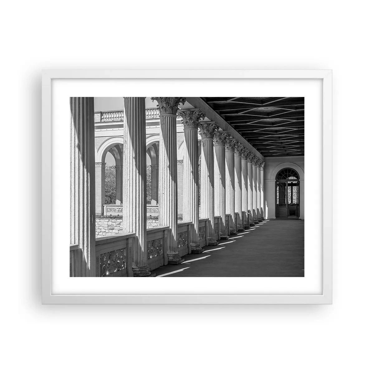 Poster in einem weißen Rahmen - Sonnige Arkade - 50x40 cm