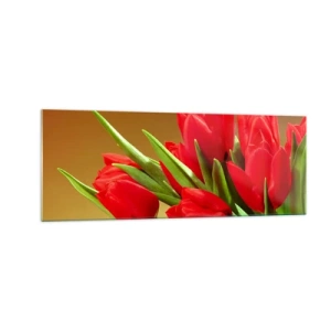 Glasbild - Bild auf glas - Ein Strauß roter Tulpen auf goldenem Hintergrund mit grünen Blättern. - 140x50cm - Ein Haufen Frühlingsfreude - Moderne Wanddekoration für Wohnzimmer und Schlafzimmer ARTTOR