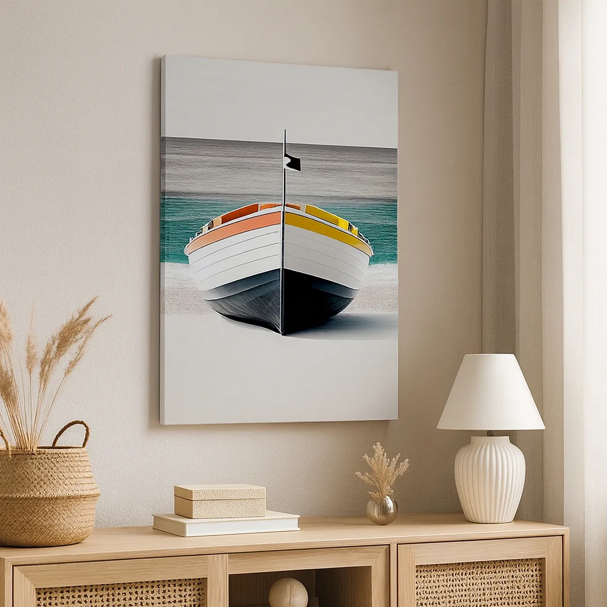 Bild auf Leinwand - Leinwandbild - Ein Boot am Strand mit türkisfarbenem Meer im Hintergrund - 50x70cm - An seinem Platz - Moderne Wanddekoration für Wohnzimmer und Schlafzimmer ARTTOR
