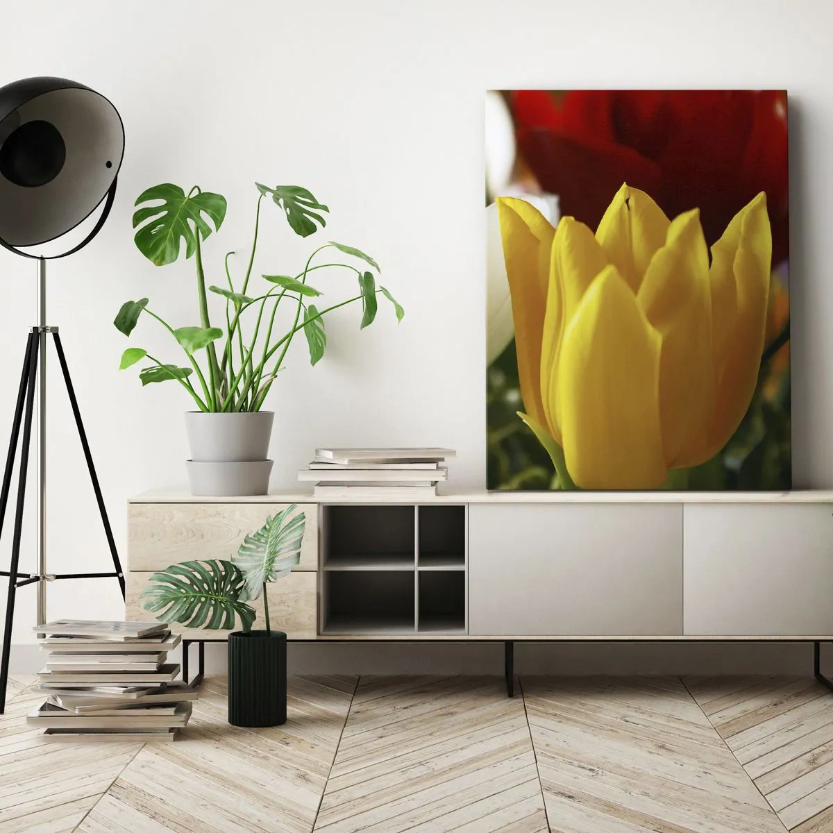Bild auf Leinwand - Leinwandbild - Nahaufnahme von bunten Tulpen vor einem Frühlingshintergrund - 50x70cm - Tulpenfieber - Moderne Wanddekoration für Wohnzimmer und Schlafzimmer ARTTOR
