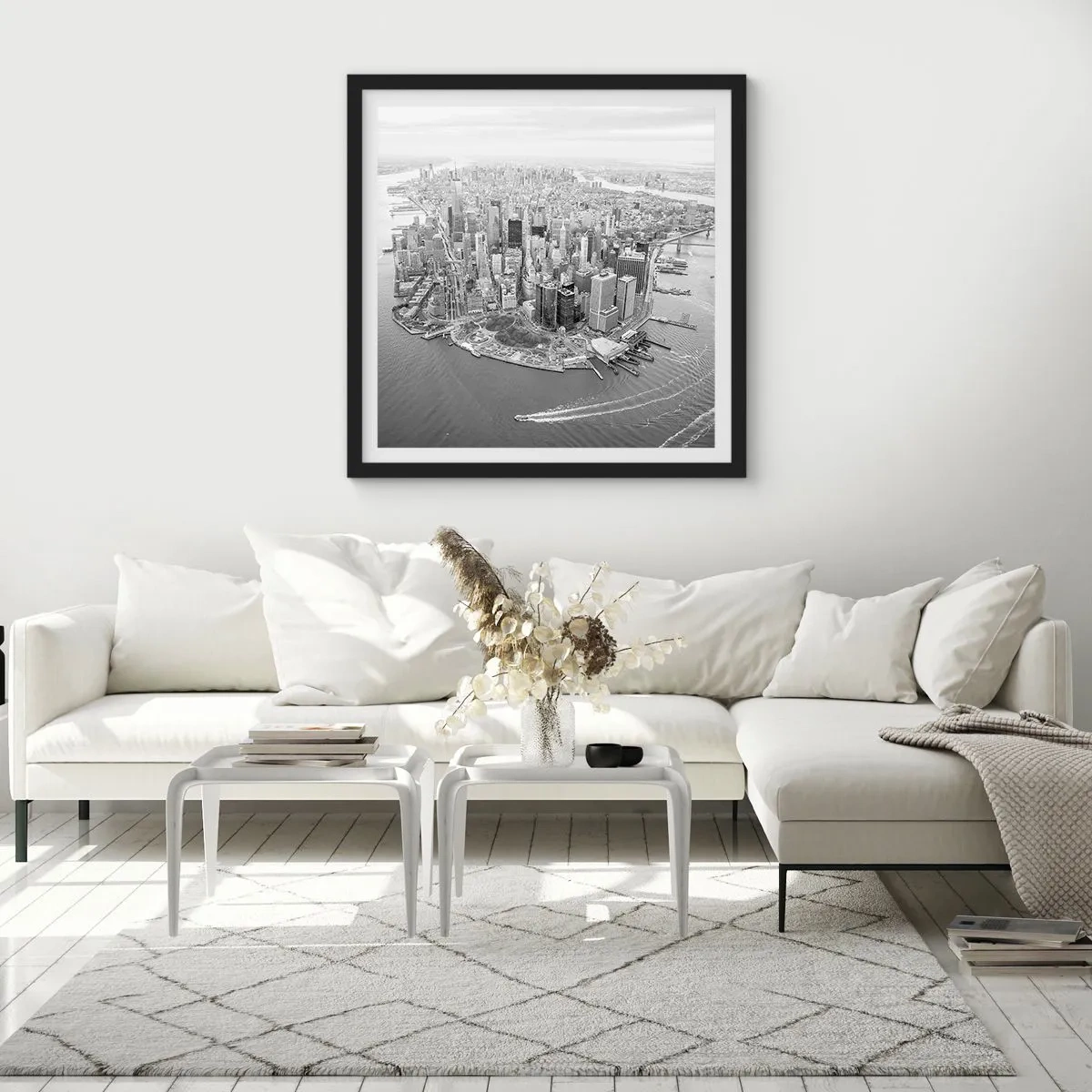 Poster in einem schwarzem Rahmen - Und wie kann es man nicht lieben? - 60x60 cm