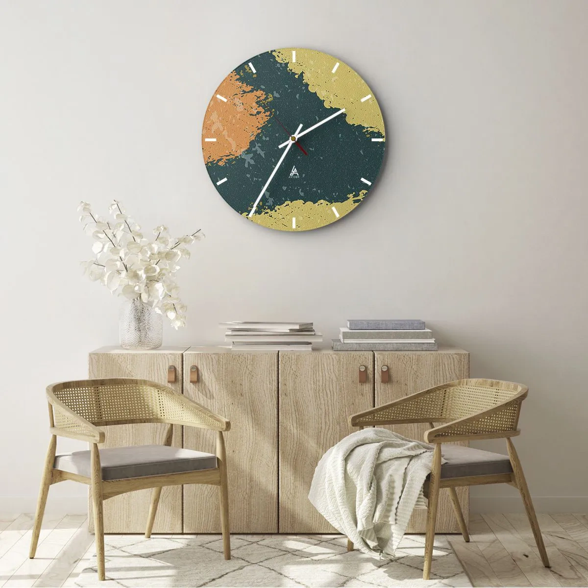 Wanduhr - Glasuhr - Künstlerische Flecken in Grün-, Beige- und Orangetönen - 30x30cm - Abstraktion – langsame Bewegung - Moderne Wanddekoration für Wohnzimmer, Küche und Schlafzimmer ARTTOR