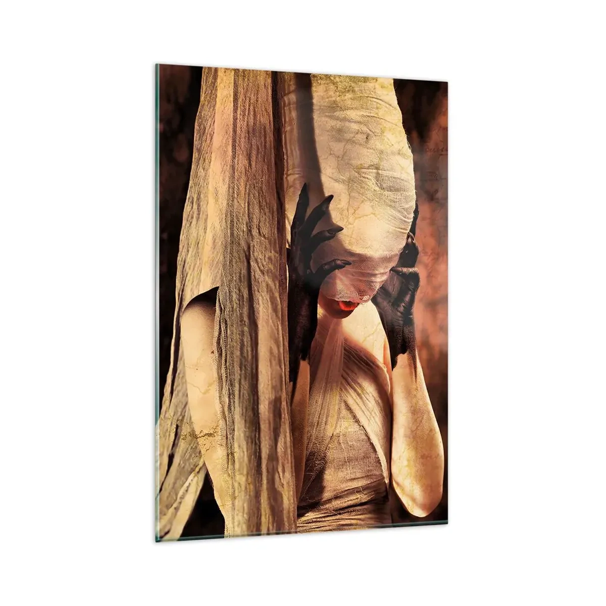Glasbild - Bild auf glas - Eine Frau mit Schleier und geheimnisvollem Styling vor dunklem Hintergrund - 80x120cm - Zwischen Gut und Böse - Moderne Wanddekoration für Wohnzimmer und Schlafzimmer ARTTOR