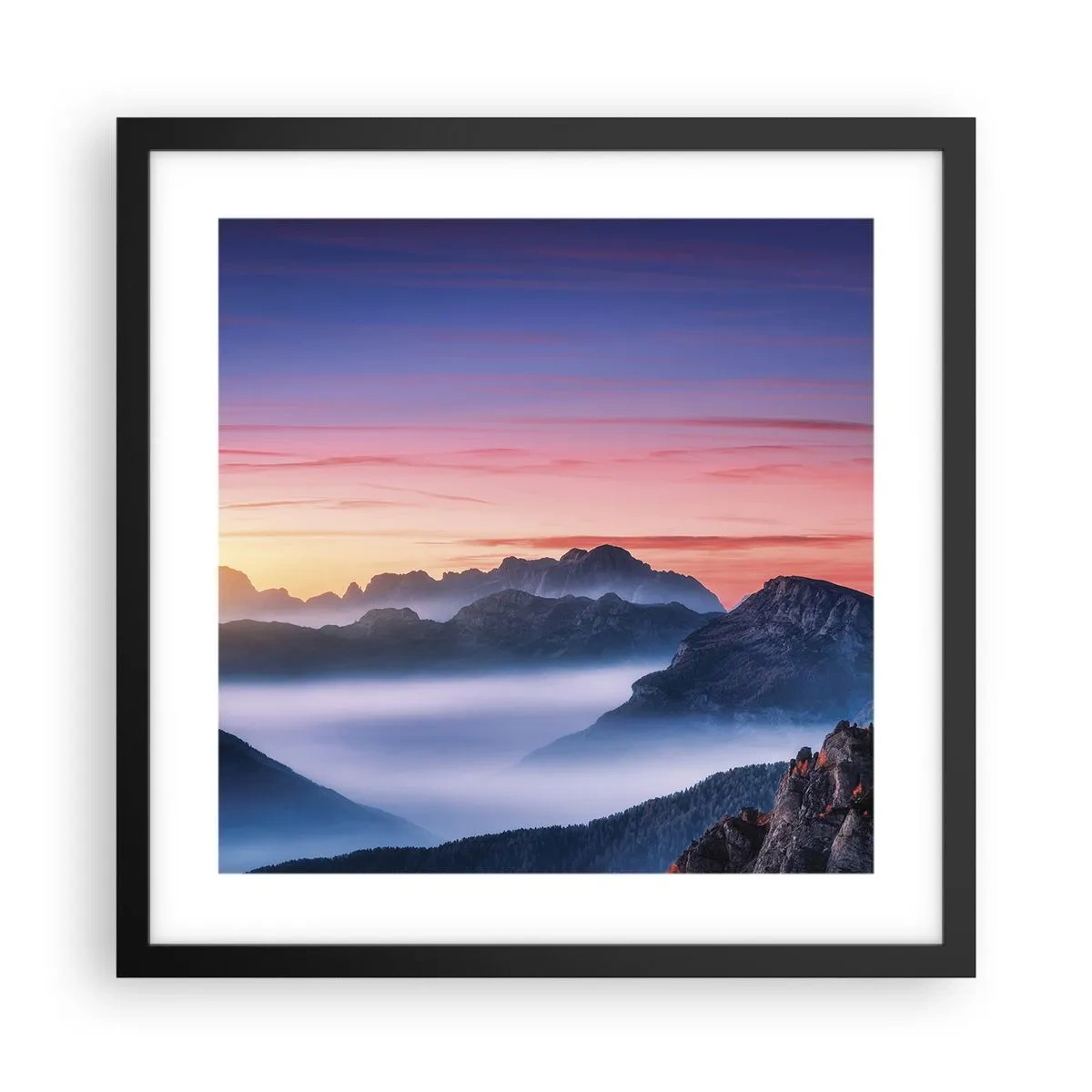 Poster in einem schwarzem Rahmen - Über die Täler - 40x40 cm