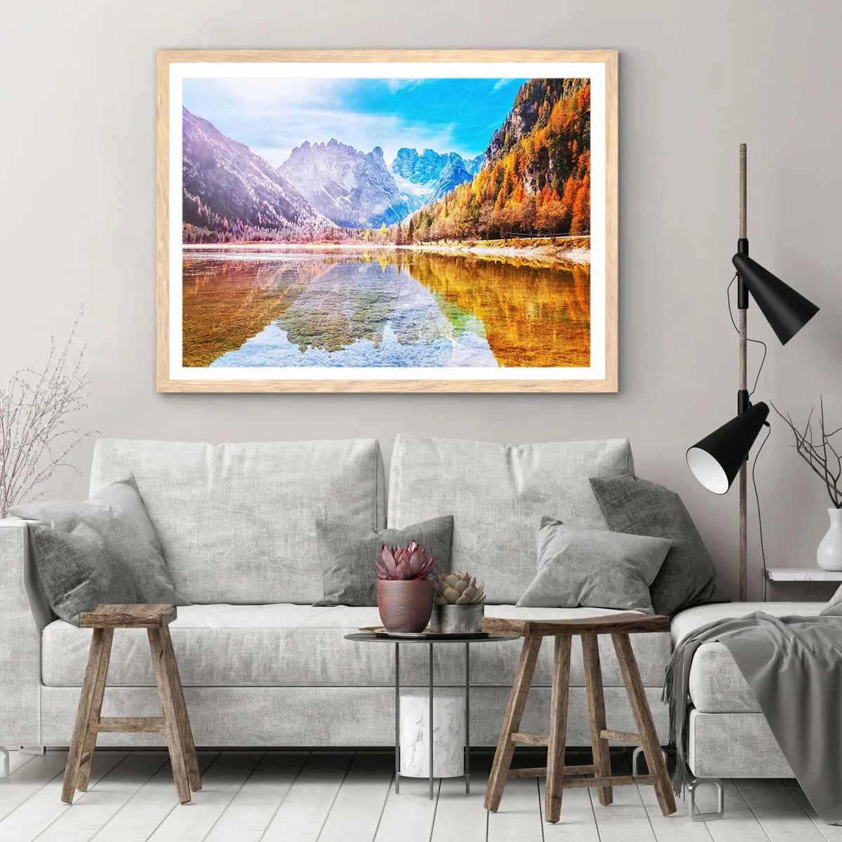 Poster in einem Rahmen aus heller Eiche - Und in den Bergen ist es schon Herbst - 91x61 cm