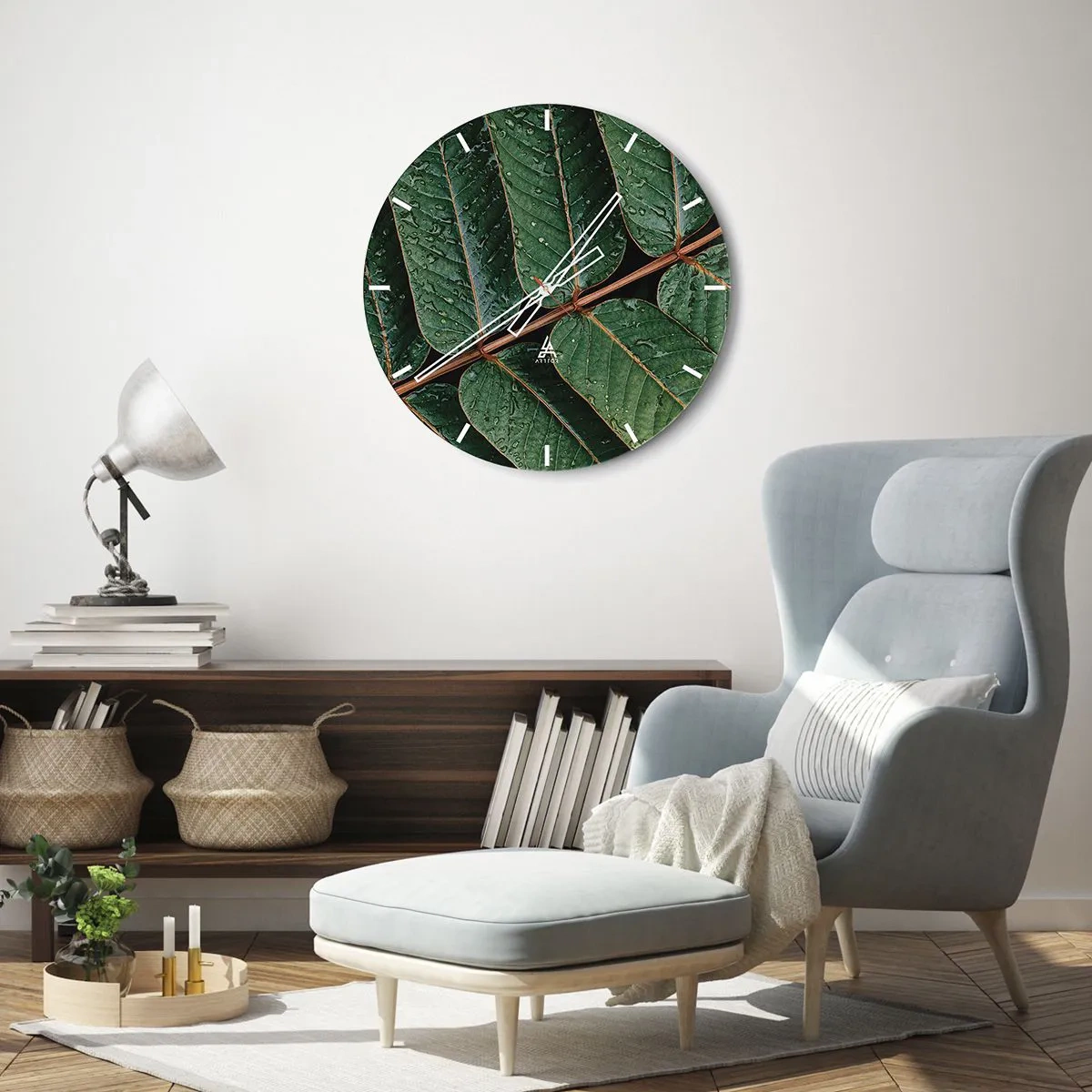 Wanduhr - Glasuhr - Nahaufnahme von Blättern mit Wassertropfen auf dunklem Hintergrund - 30x30cm - Im grünen Rhythmus - Moderne Wanddekoration für Wohnzimmer, Küche und Schlafzimmer ARTTOR