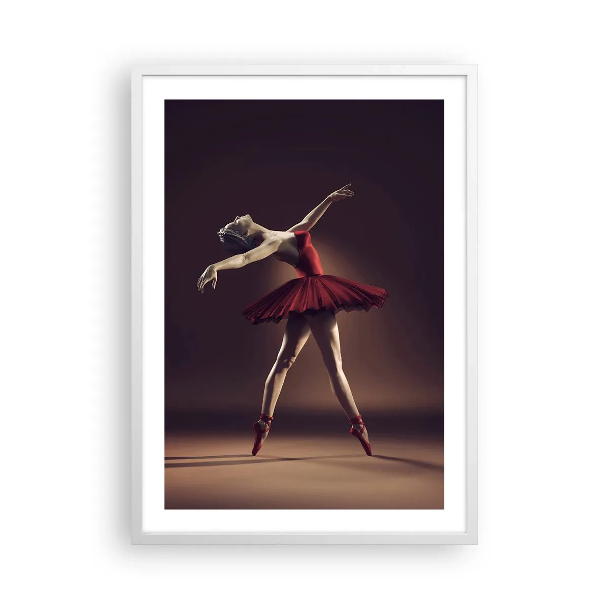 Poster in einem weißen Rahmen - Eine Primaballerina - 50x70 cm