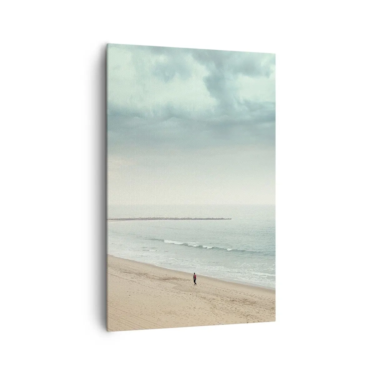 Bild auf Leinwand - Leinwandbild - Eine einsame Gestalt an einem verlassenen Strand an einem ruhigen Meer - 80x120cm - Auf der Suche nach Frieden - Moderne Wanddekoration für Wohnzimmer und Schlafzimmer ARTTOR