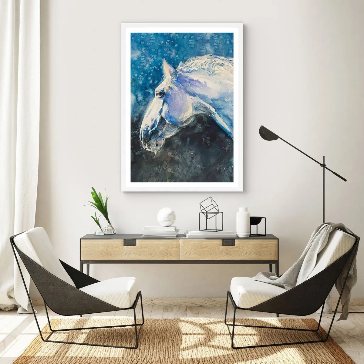 Poster in einem weißen Rahmen - Porträt in blauem Glanz - 50x70 cm