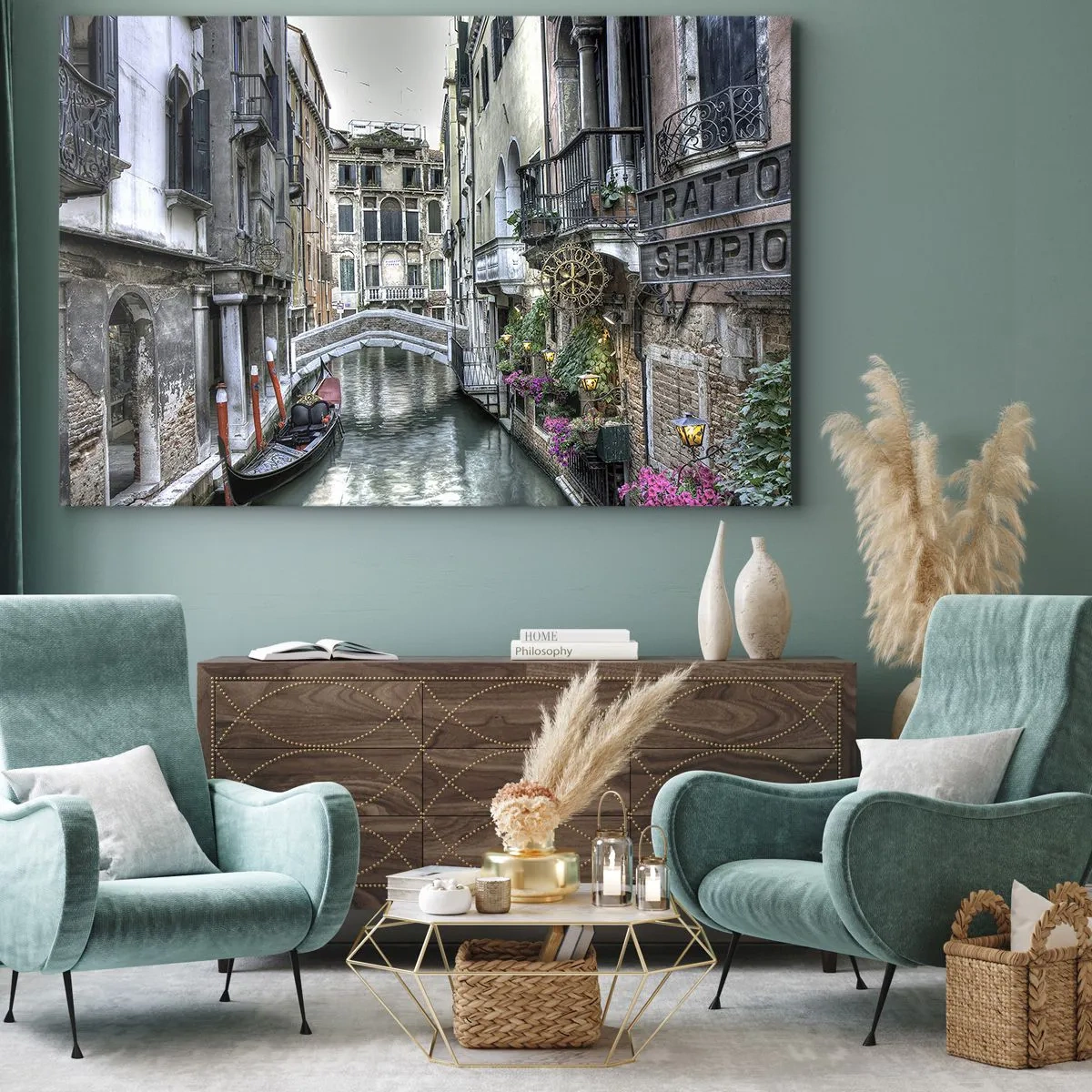 Bild auf Leinwand - Leinwandbild - Venezianischer Kanal mit Gondel und Steinbrücke - 100x70cm - Seit Jahrhunderten in stiller Besinnung - Moderne Wanddekoration für Wohnzimmer und Schlafzimmer ARTTOR