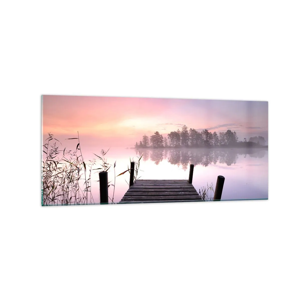 Glasbild - Bild auf glas - Ein Steg am Seeufer im Morgengrauen mit Nebel und pastellfarbenem Himmel - 120x50cm - Aus dem lila Nebel ... - Moderne Wanddekoration für Wohnzimmer und Schlafzimmer ARTTOR