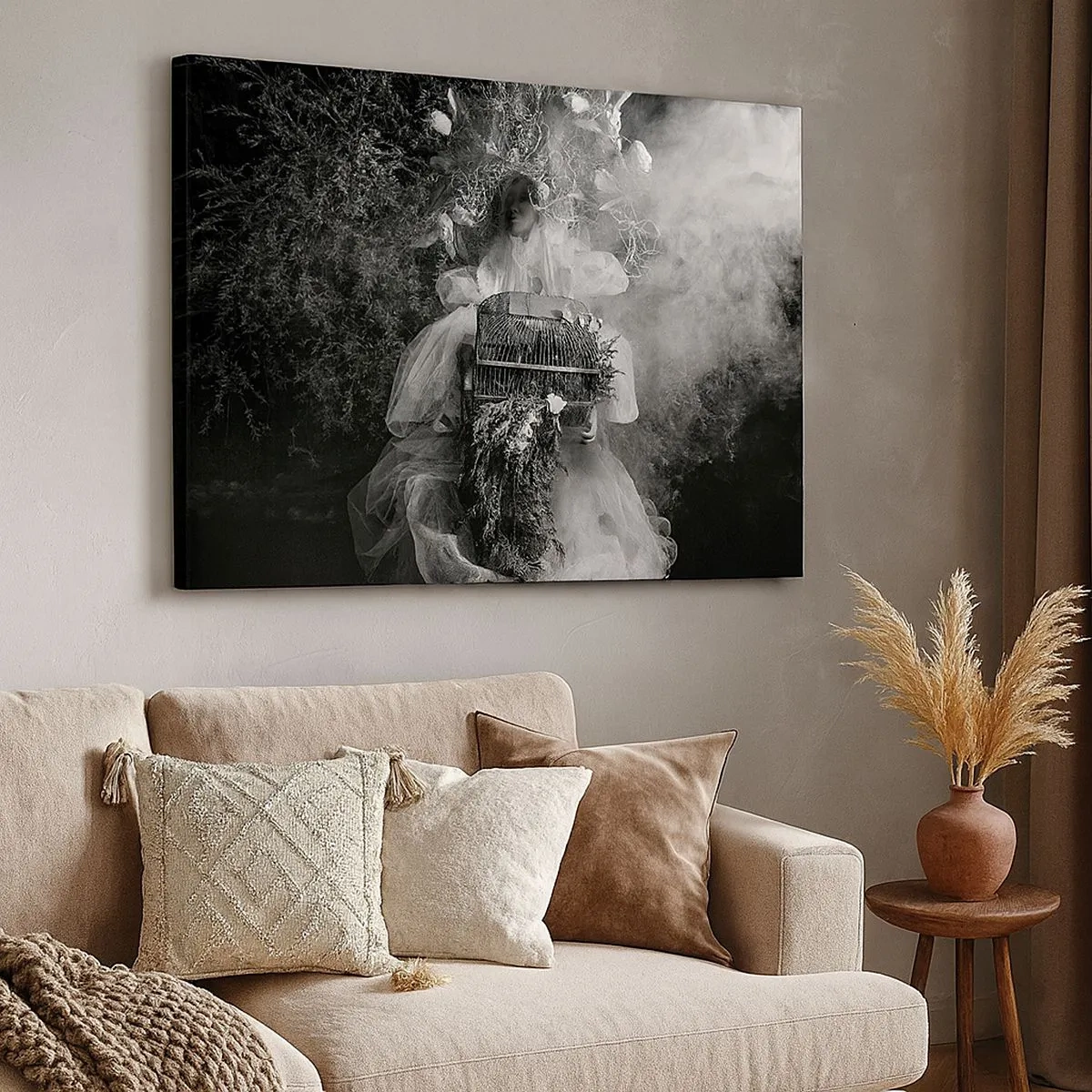 Bild auf Leinwand - Leinwandbild - Eine Schwarz-Weiß-Komposition mit einer Figur in einem Kleid und einem Käfig im Nebel. - 70x50cm - Mutter selbst - Natur - Moderne Wanddekoration für Wohnzimmer und Schlafzimmer ARTTOR
