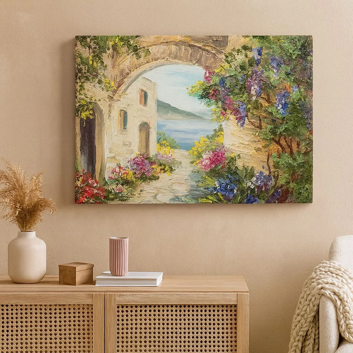 Bild auf Leinwand - Leinwandbild - Küstenlandschaft mit Steingebäuden und Blumen - 70x50cm - Charme einer Küstenprovinz - Moderne Wanddekoration für Wohnzimmer und Schlafzimmer ARTTOR