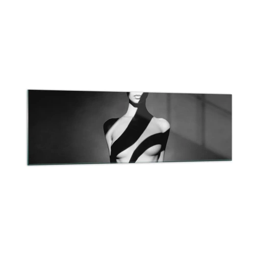 Glasbild - Bild auf glas - Schwarz-Weiß-Porträt einer Frau in Licht und Schatten - 160x50cm - In Glanz und Schatten - Moderne Wanddekoration für Wohnzimmer und Schlafzimmer ARTTOR
