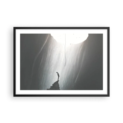 Poster in einem schwarzem Rahmen - Silhouette eines Mannes auf dem Boden einer Höhle mit Blick auf das Licht - 70x50cm - Es gibt immer einen Ausweg - Moderne Wanddekoration für Wohnzimmer und Schlafzimmer ARTTOR