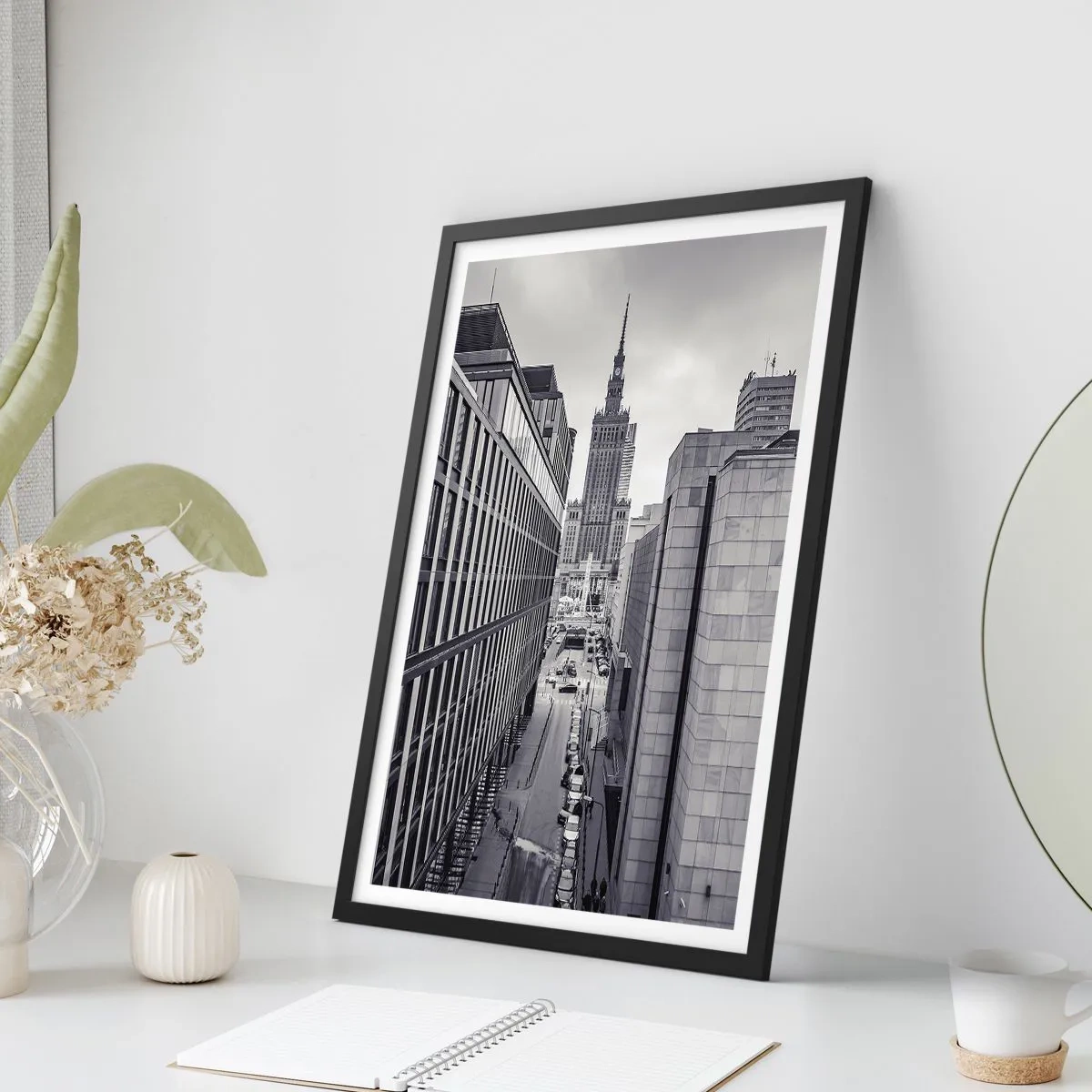 Poster in einem schwarzem Rahmen - Warschauer Tal - 70x100 cm