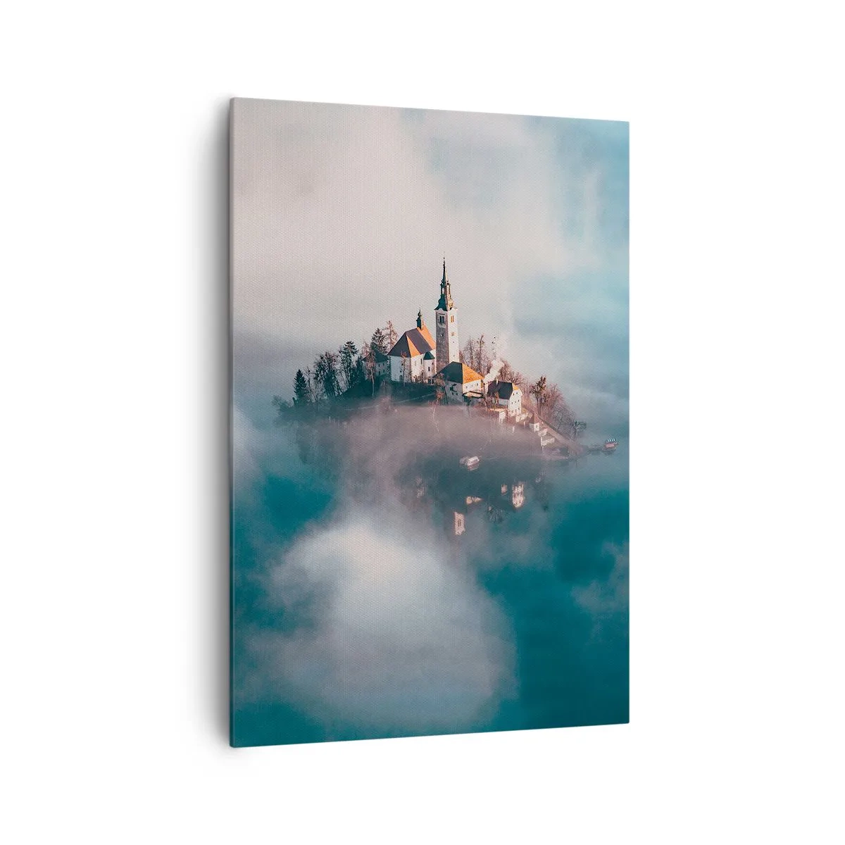 Bild auf Leinwand - Leinwandbild - Eine malerische Insel mit einer im Nebel verborgenen Kirche - 70x100cm - Trauminsel - Moderne Wanddekoration für Wohnzimmer und Schlafzimmer ARTTOR