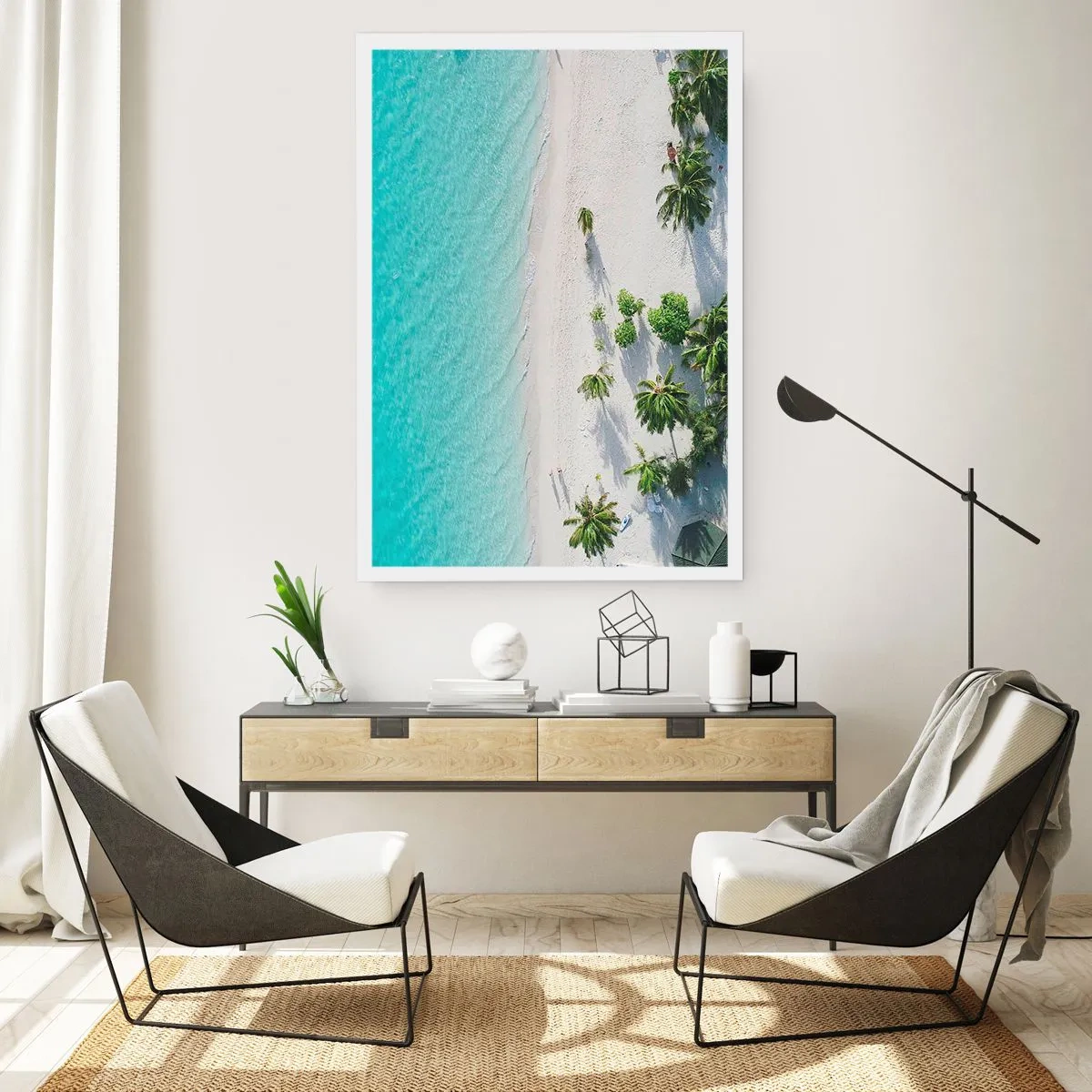 Poster - Luftaufnahme eines tropischen Strandes mit Palmen und blauem Meer - 50x70cm - Urlaub im Paradies - Moderne Wanddekoration für Wohnzimmer und Schlafzimmer ARTTOR