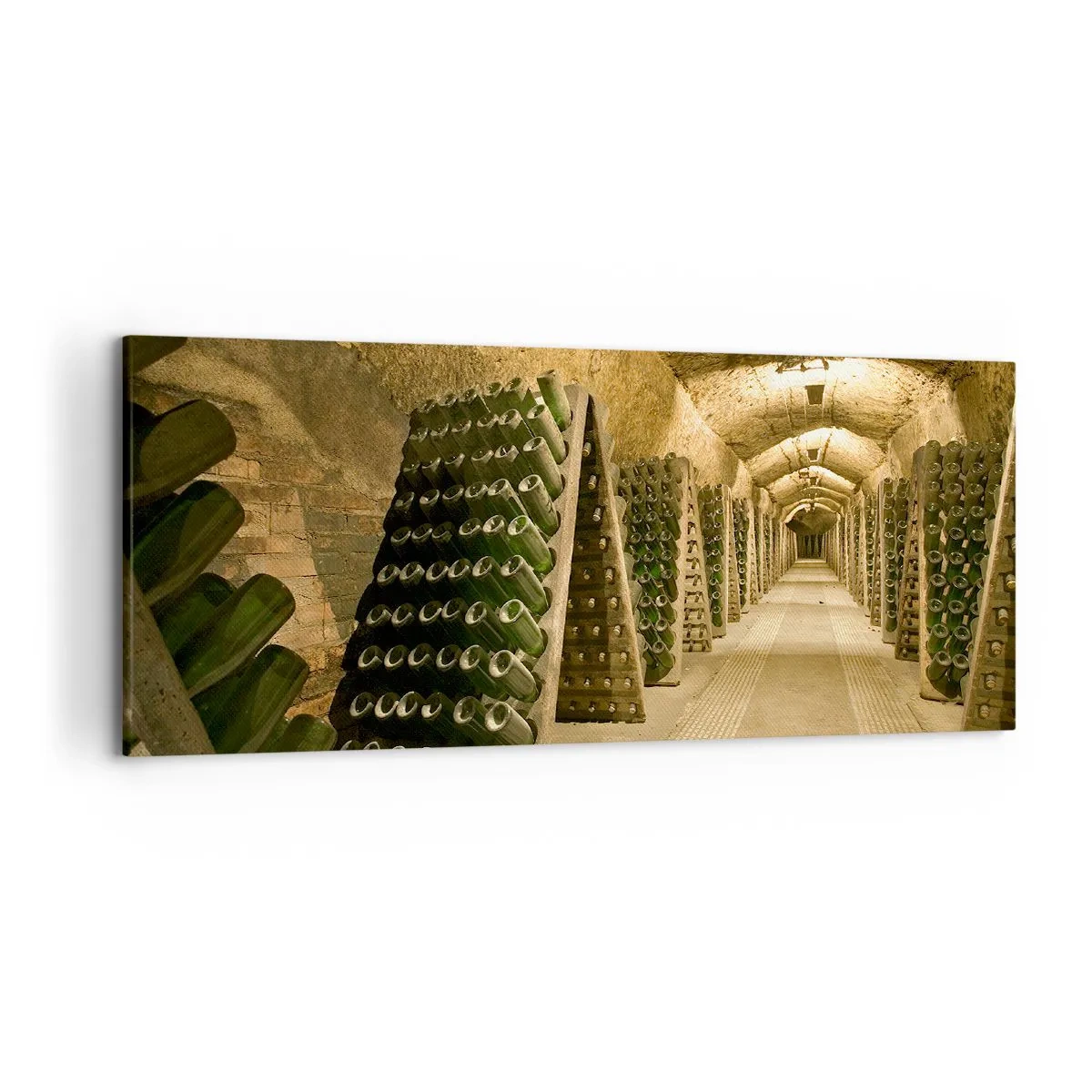 Bild auf Leinwand - Leinwandbild - Ein Weinberg mit einem Keller voller Weinflaschen, die auf Holzregalen ausgestellt sind. - 120x50cm - Die Geburt des Geschmacks - Moderne Wanddekoration für Wohnzimmer und Schlafzimmer ARTTOR