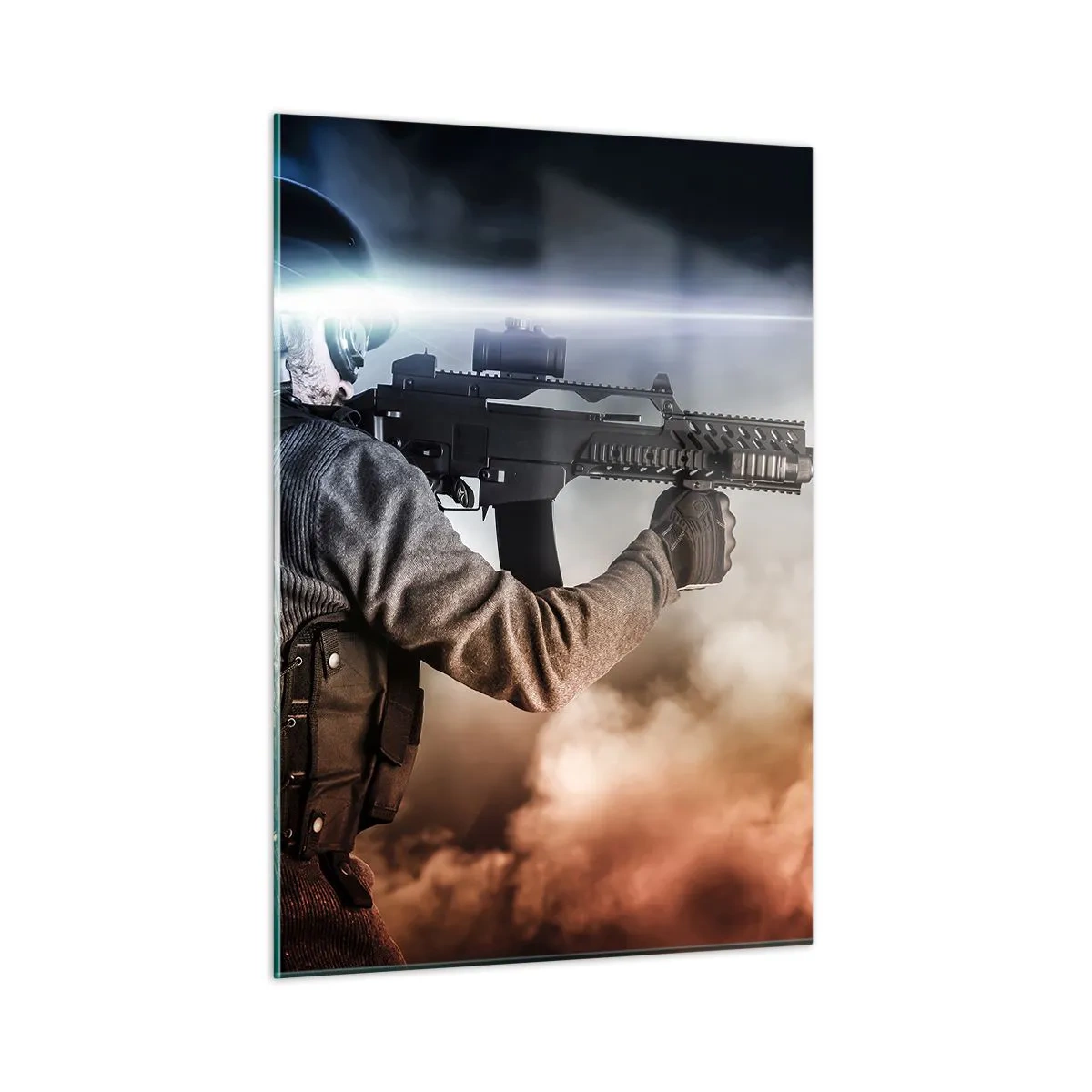 Glasbild - Bild auf glas - Ein Soldat im Einsatz, der vor einem Hintergrund aus Rauch ein Gewehr abfeuert. - 50x70cm - Nur ein Held - Moderne Wanddekoration für Wohnzimmer und Schlafzimmer ARTTOR